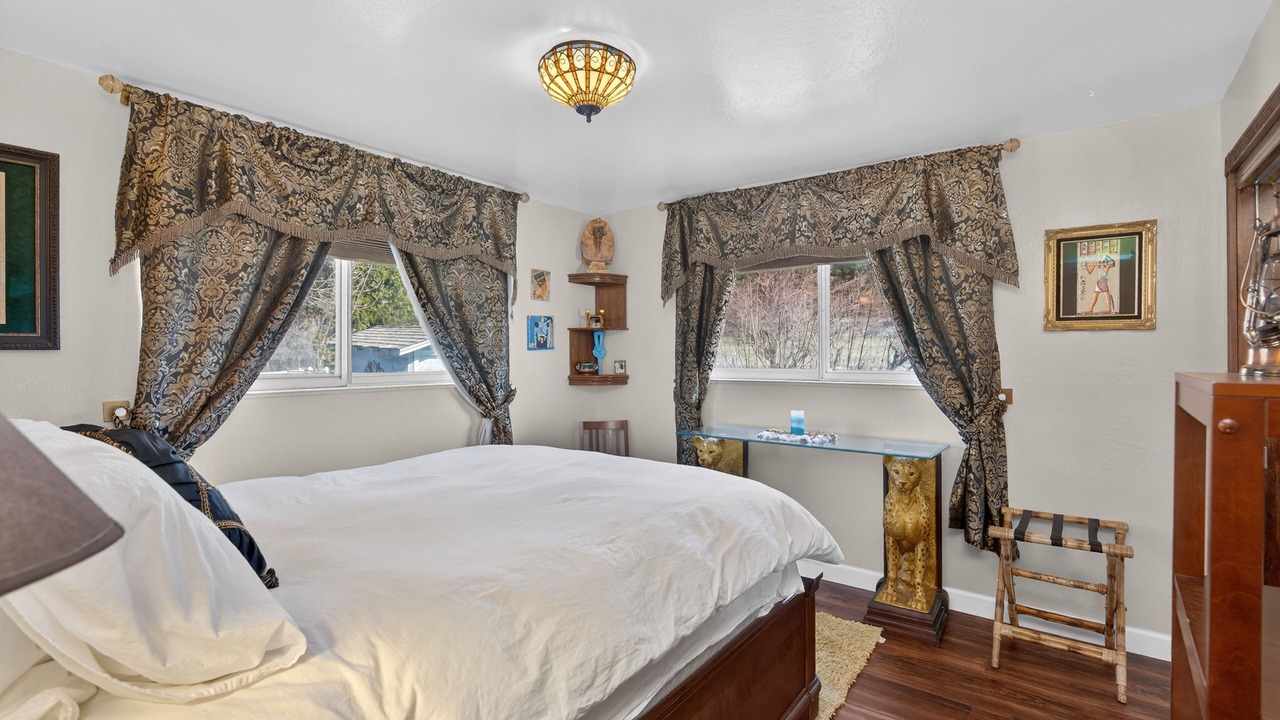 Photo of Bedroom in Sattley