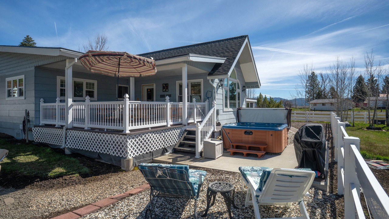 Photo of Patio Balcony in Sattley