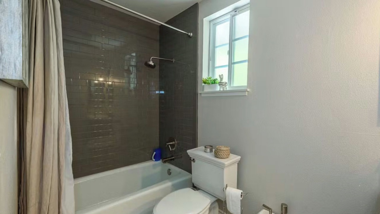 Photo of Bathroom in Solana Beach