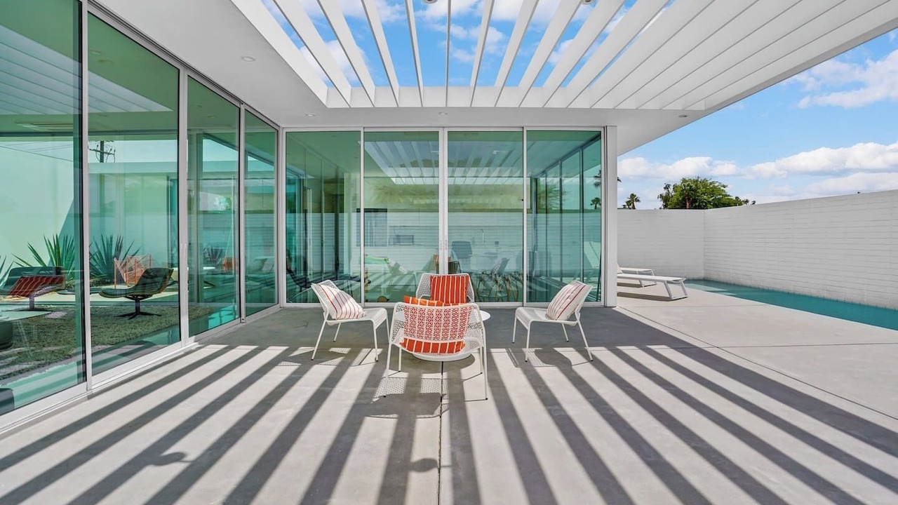 Photo of Outdoor in Racquet Club West