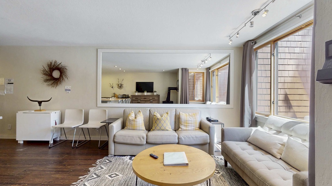 Photo of Livingroom in Truckee