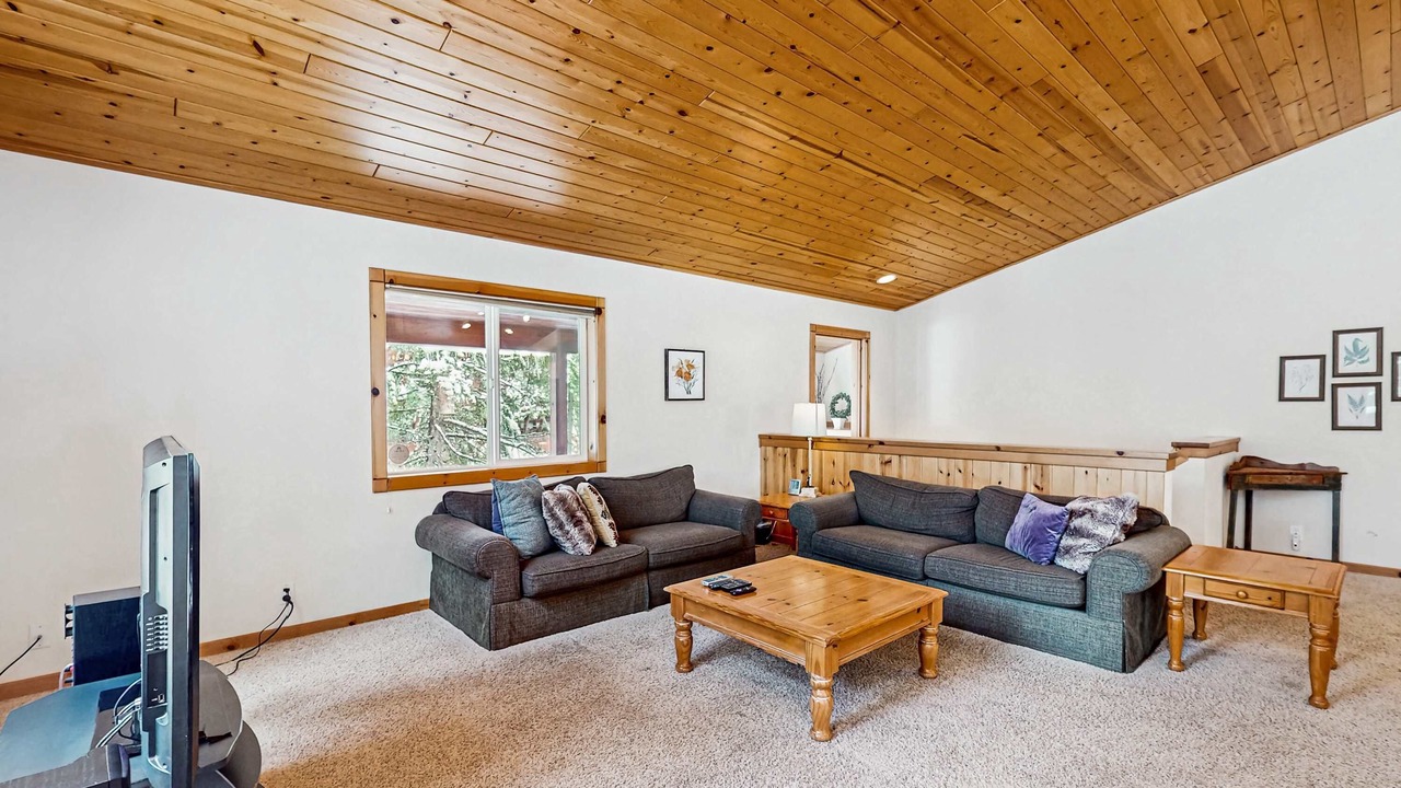 Photo of Livingroom in Truckee