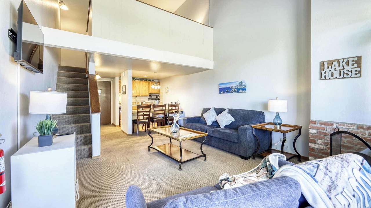 Photo of Livingroom in South Lake Tahoe