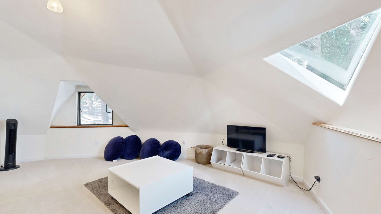 Photo of Livingroom in Truckee