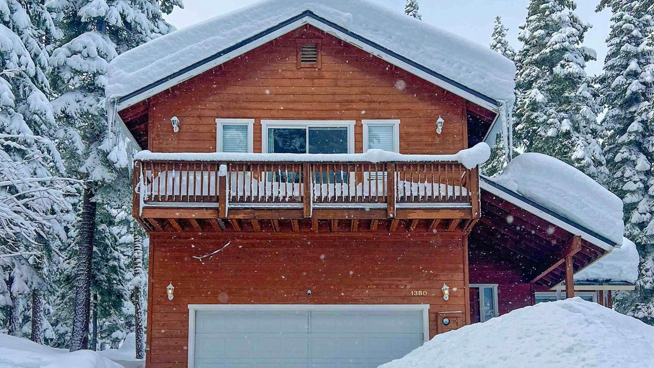 Photo of Outdoor in Kingswood Estates