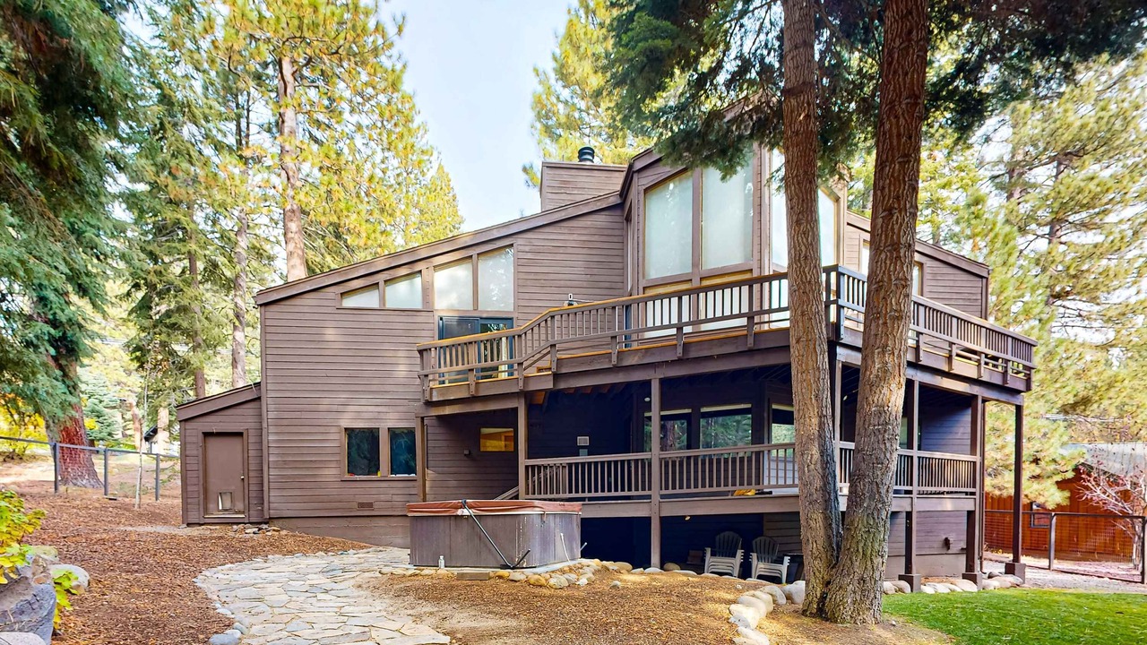 Photo of Outdoor in Ponderosa Palisades