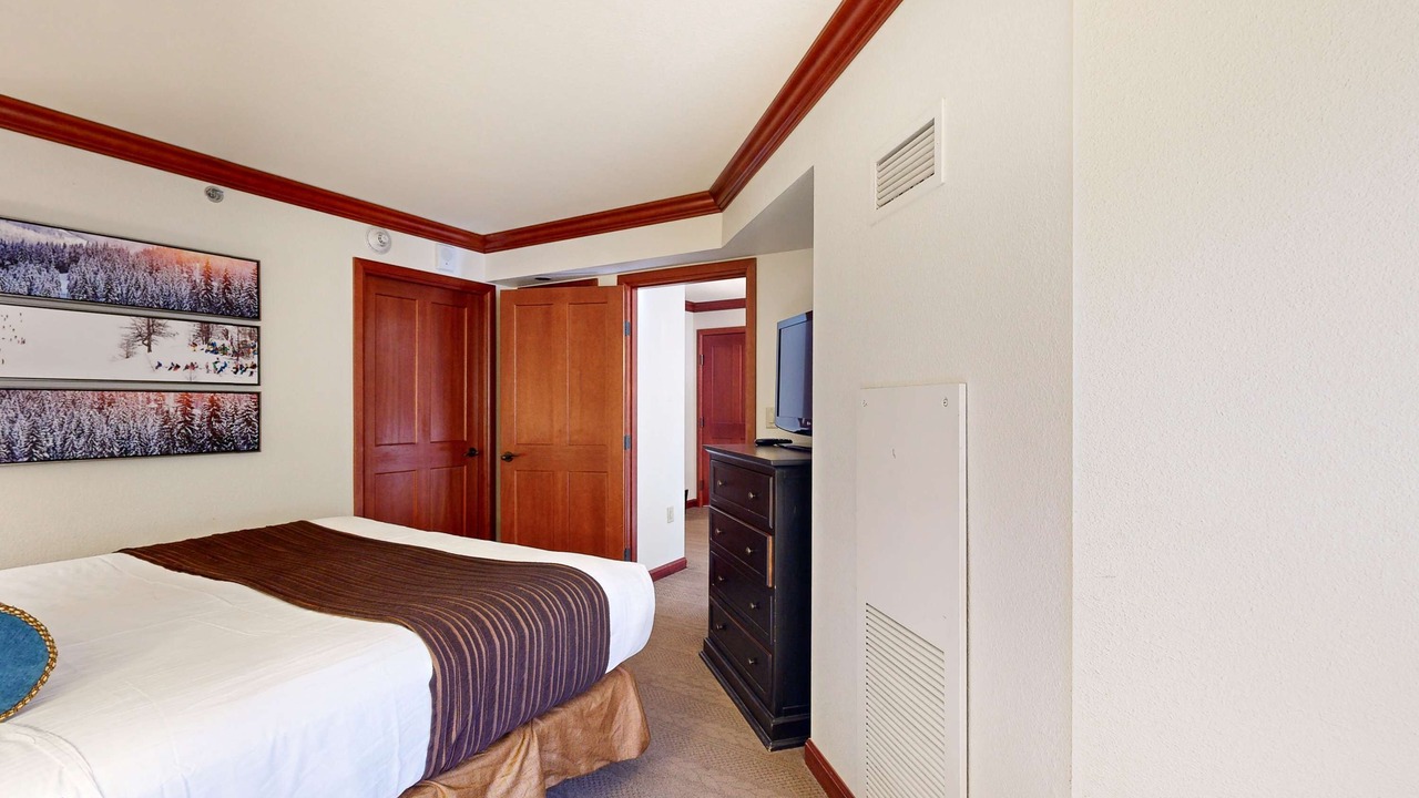 Photo of Bedroom in Olympic Valley