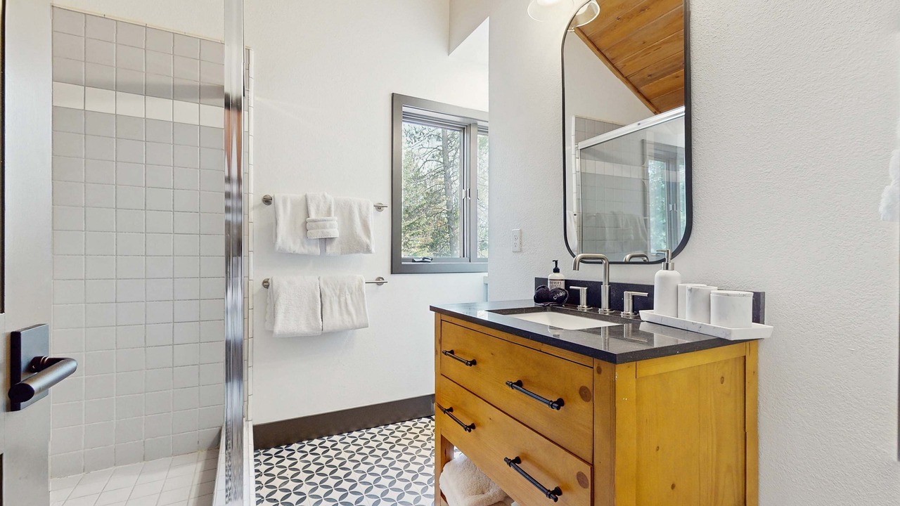 Photo of Bathroom in Truckee