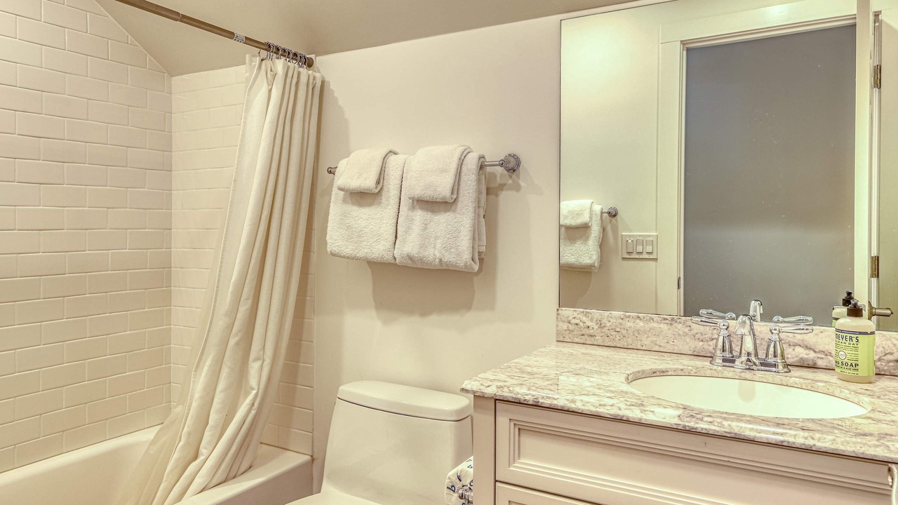 Photo of Bathroom in Chamberlands