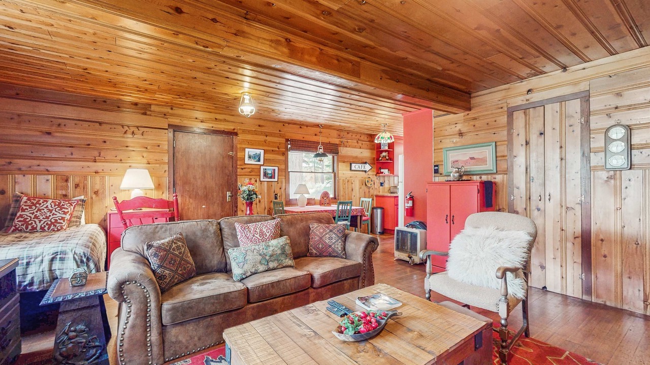 Photo of Livingroom in South Lake Tahoe