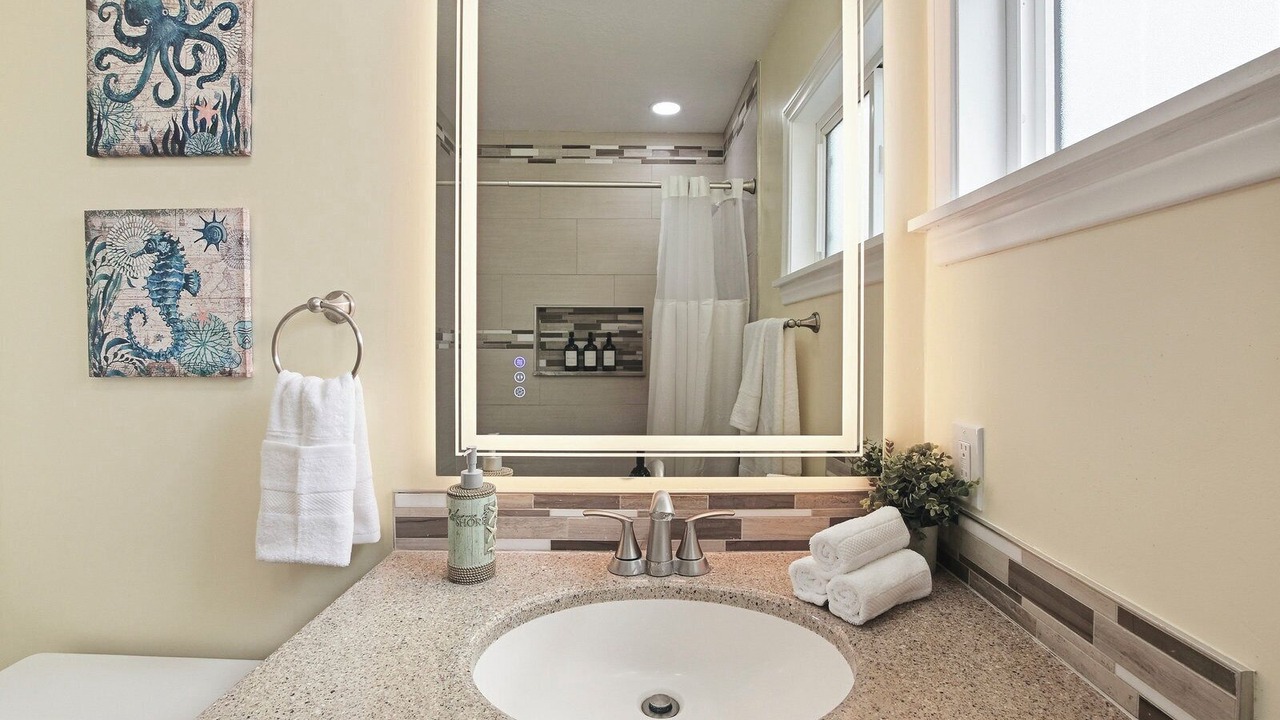 Photo of Bathroom in Imperial Beach