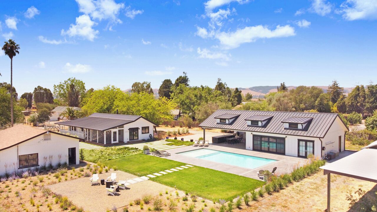 Photo of Others in Sonoma