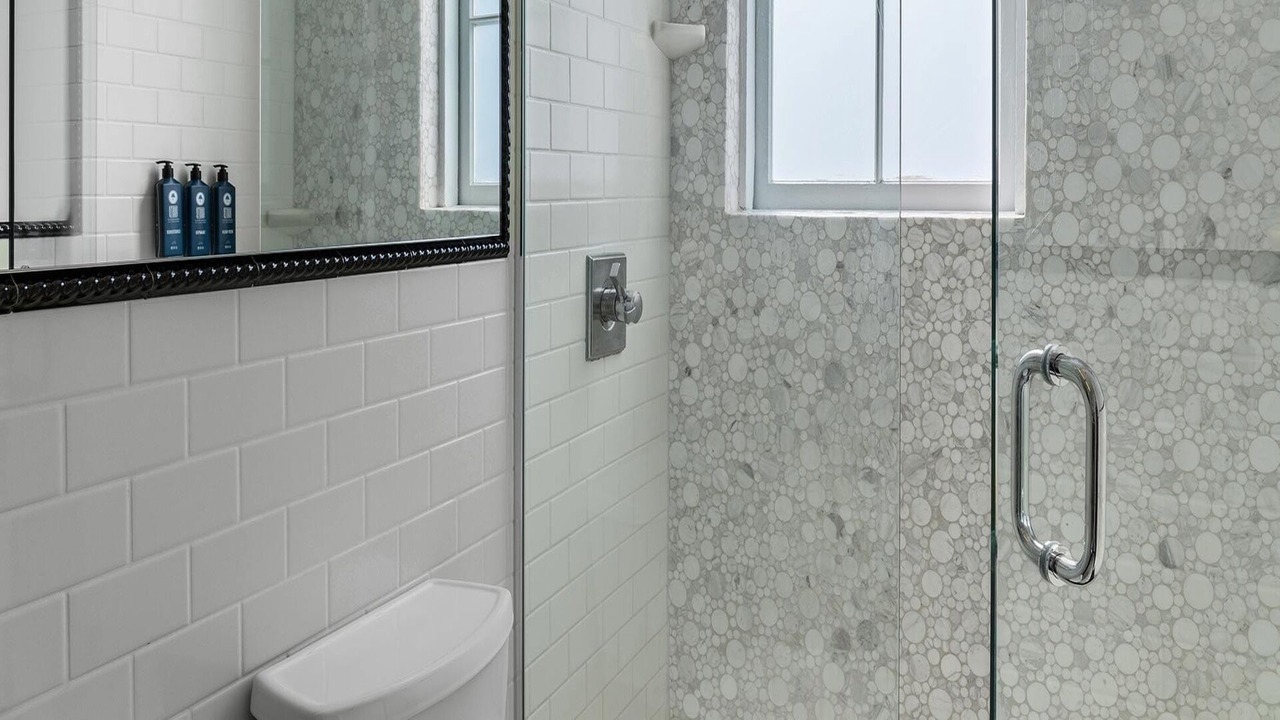 Photo of Bathroom in Park West