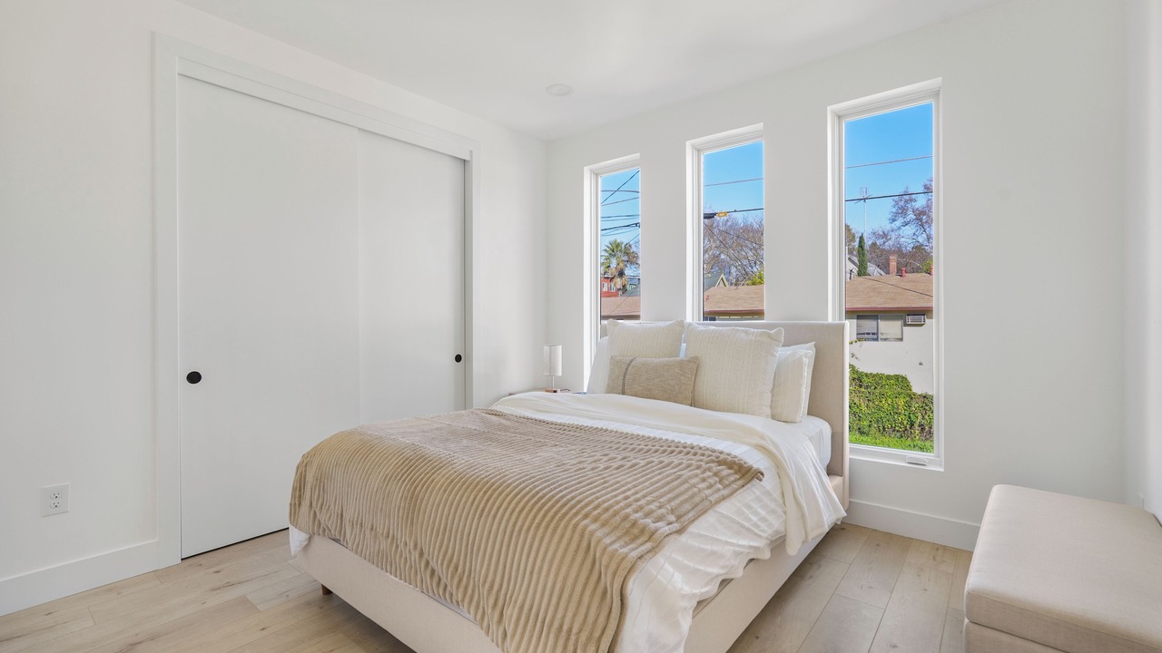 Photo of Bedroom in Downtown Sacramento