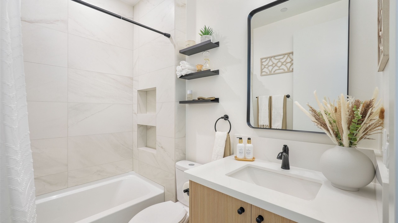 Photo of Bathroom in Downtown Sacramento