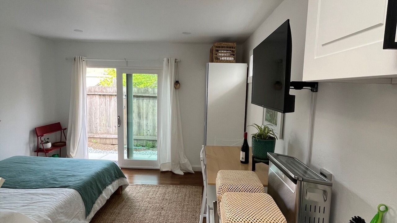 Photo of Bedroom in Eastside Santa Cruz