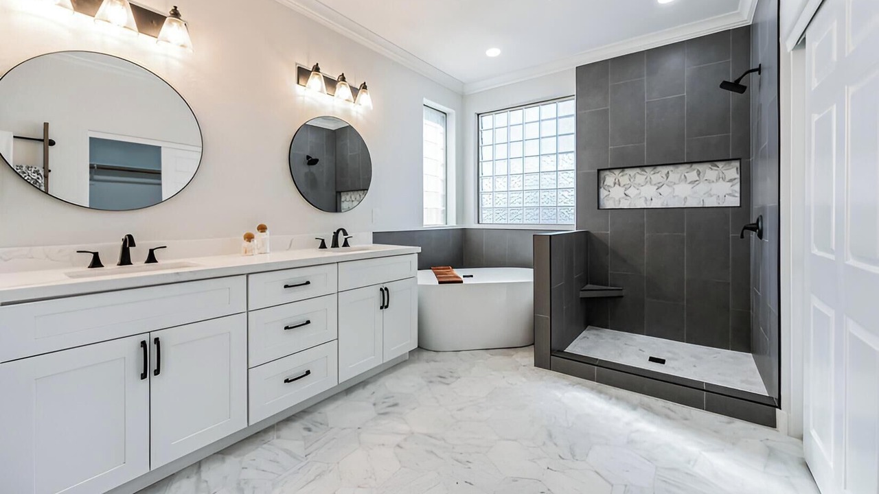 Photo of Bathroom in Bell West Ranch