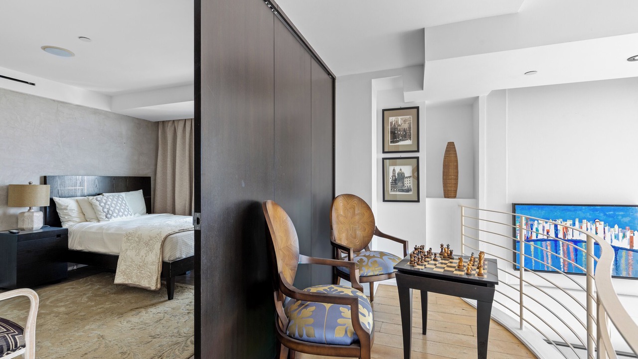 Photo of Bedroom in Downtown
