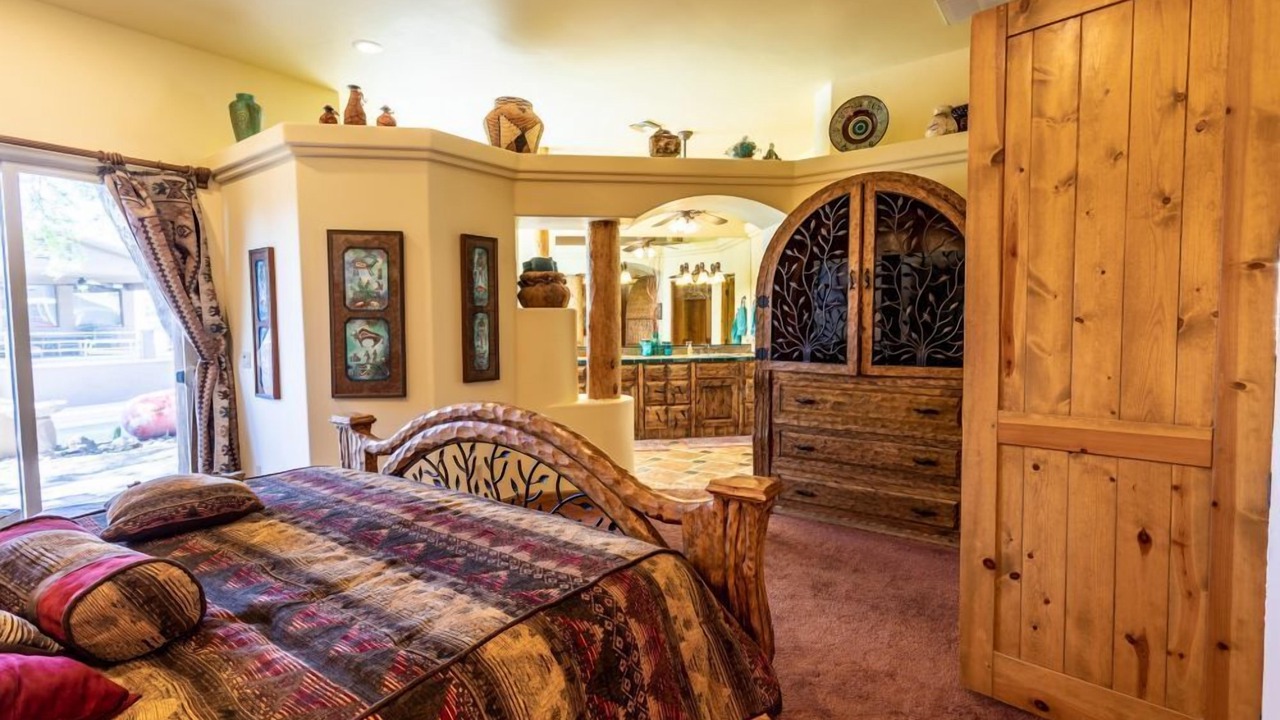 Photo of Bedroom in Parker Strip