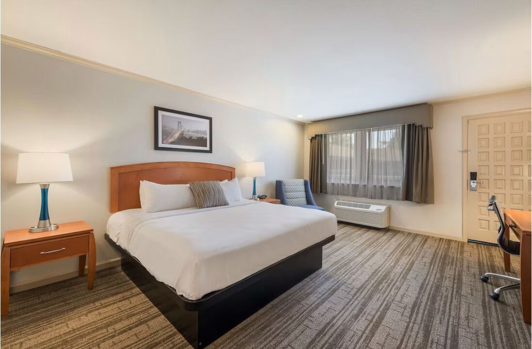 Photo of Bedroom in Mountain View
