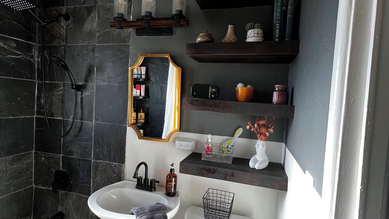 Photo of Bathroom in Reno