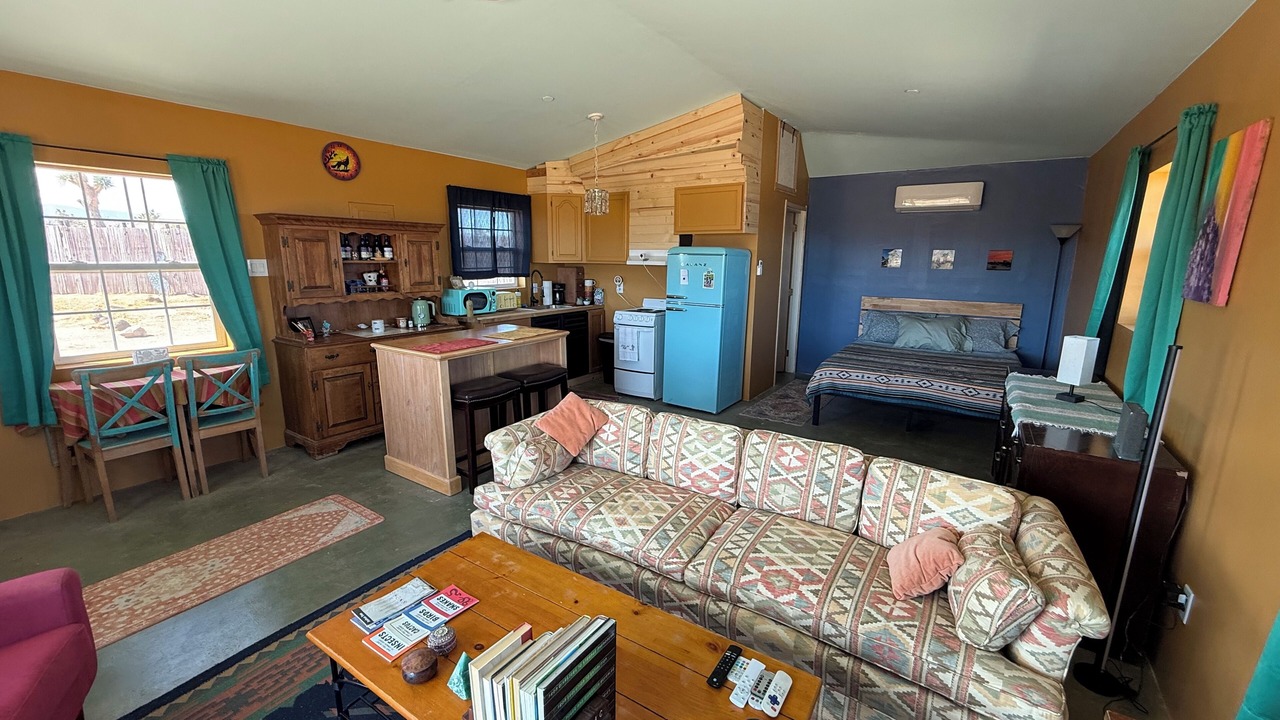 Photo of Livingroom in Yucca Valley