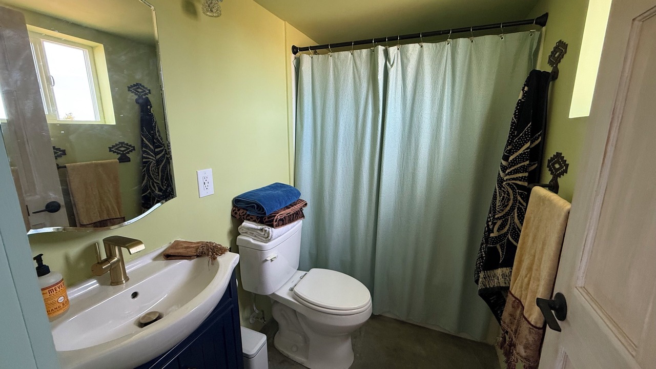 Photo of Bathroom in Yucca Valley