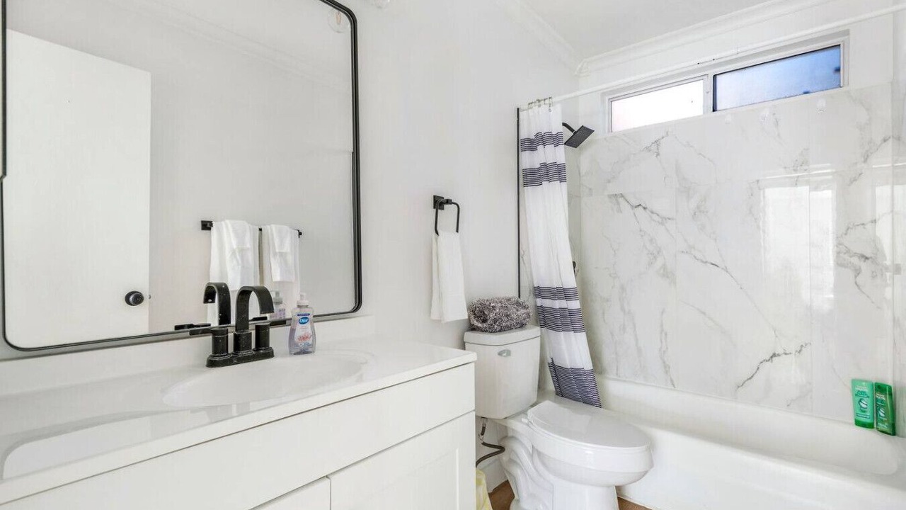 Photo of Bathroom in Santa Ana Heights