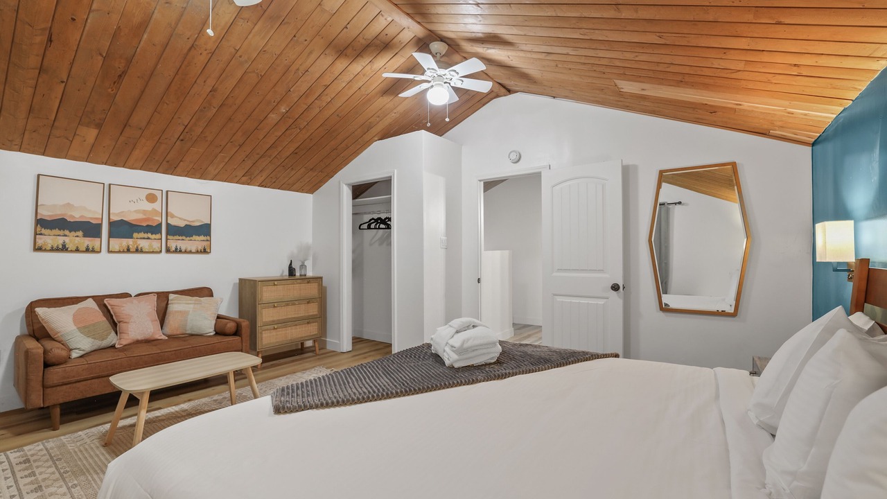 Photo of Bedroom in Sierra Tract