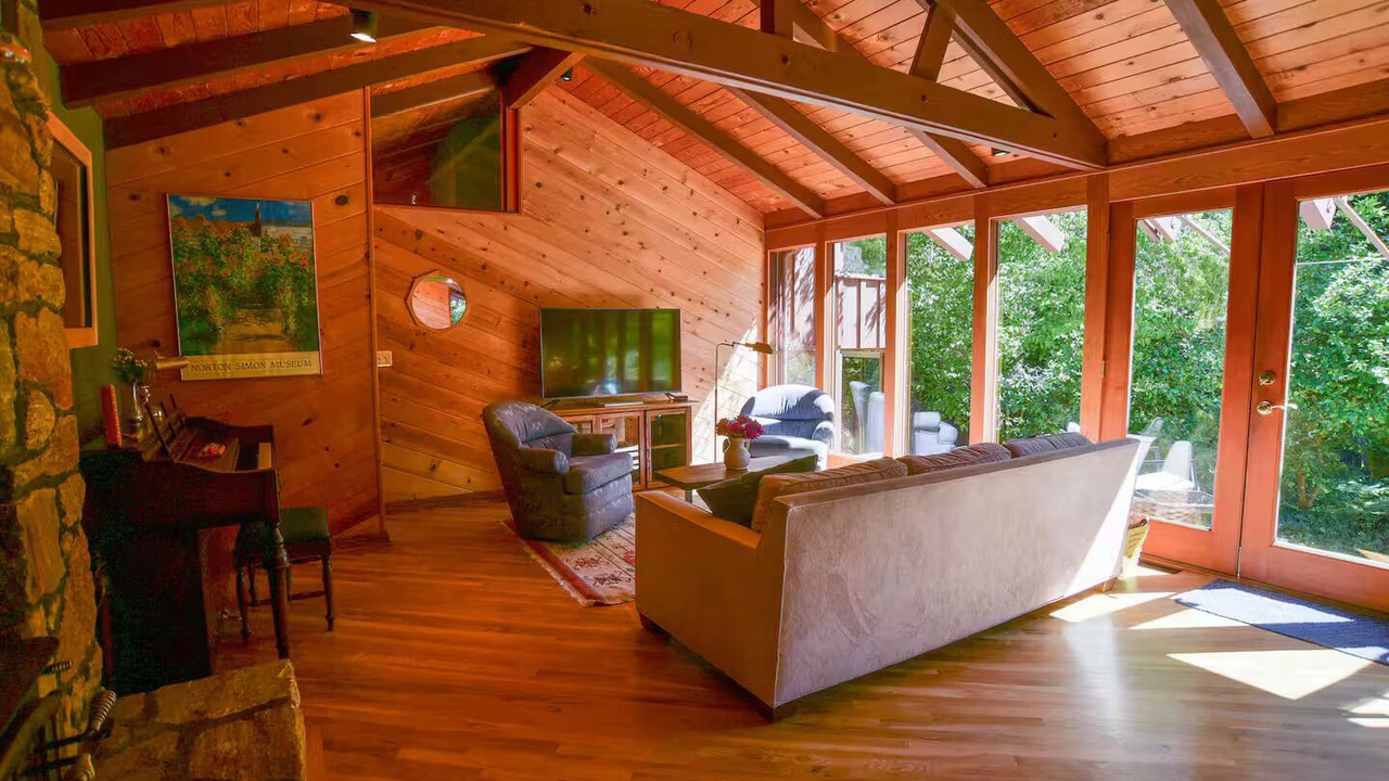Photo of Bedroom in Ukiah