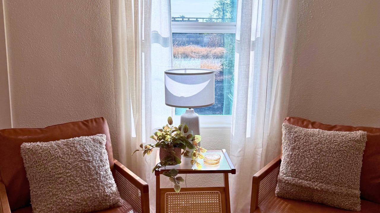 Photo of Livingroom in Redding
