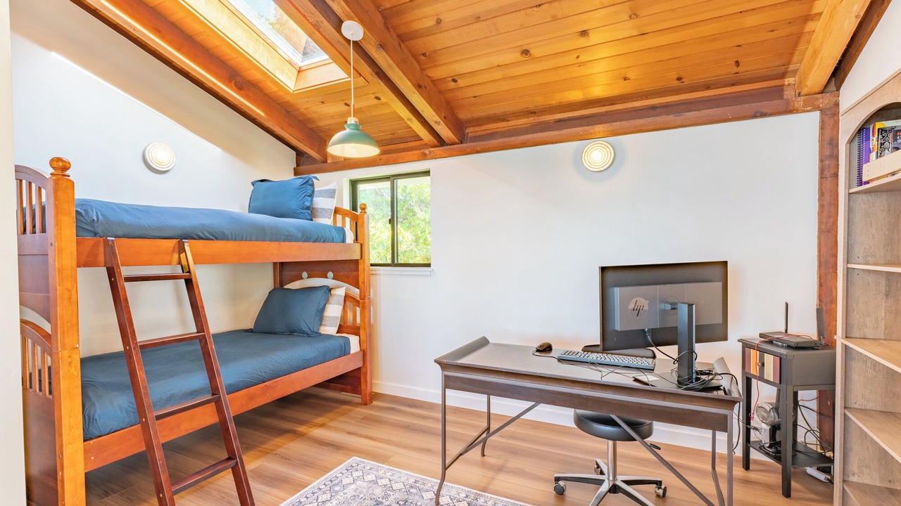 Photo of Bedroom in Albion