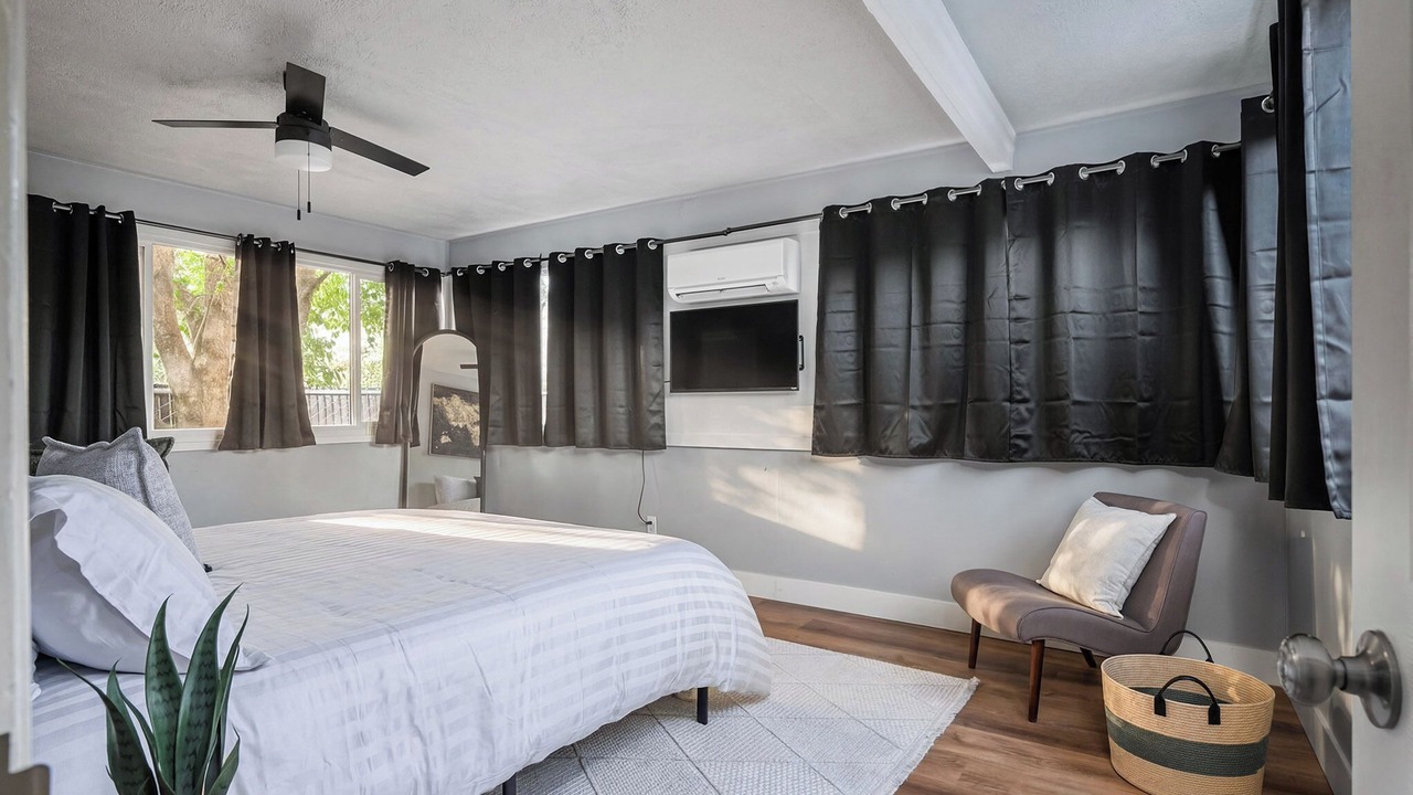Photo of Bedroom in Chico