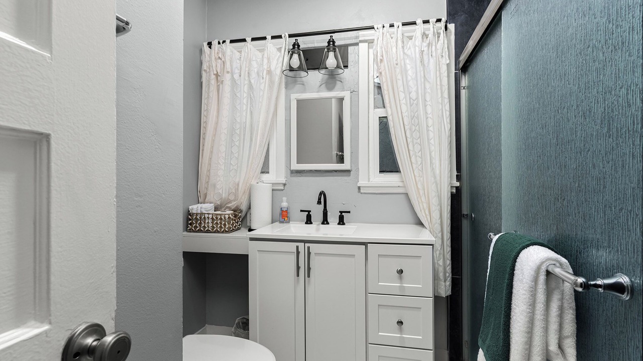 Photo of Bathroom in Chico