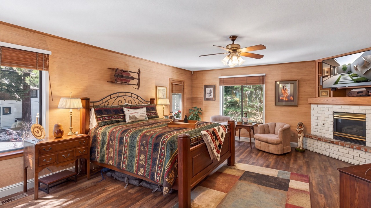 Photo of Bedroom in Tahoe Pines