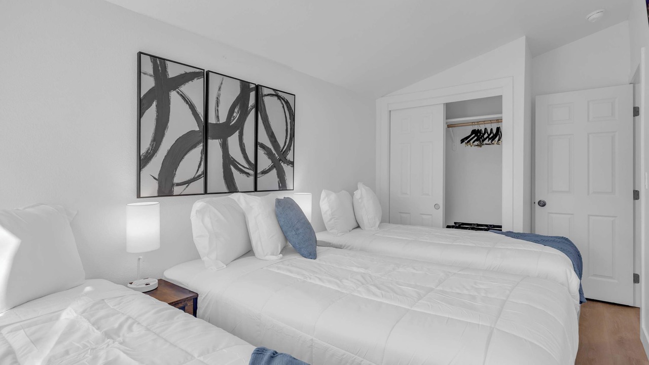 Photo of Bedroom in Reno/Tahoe Airport