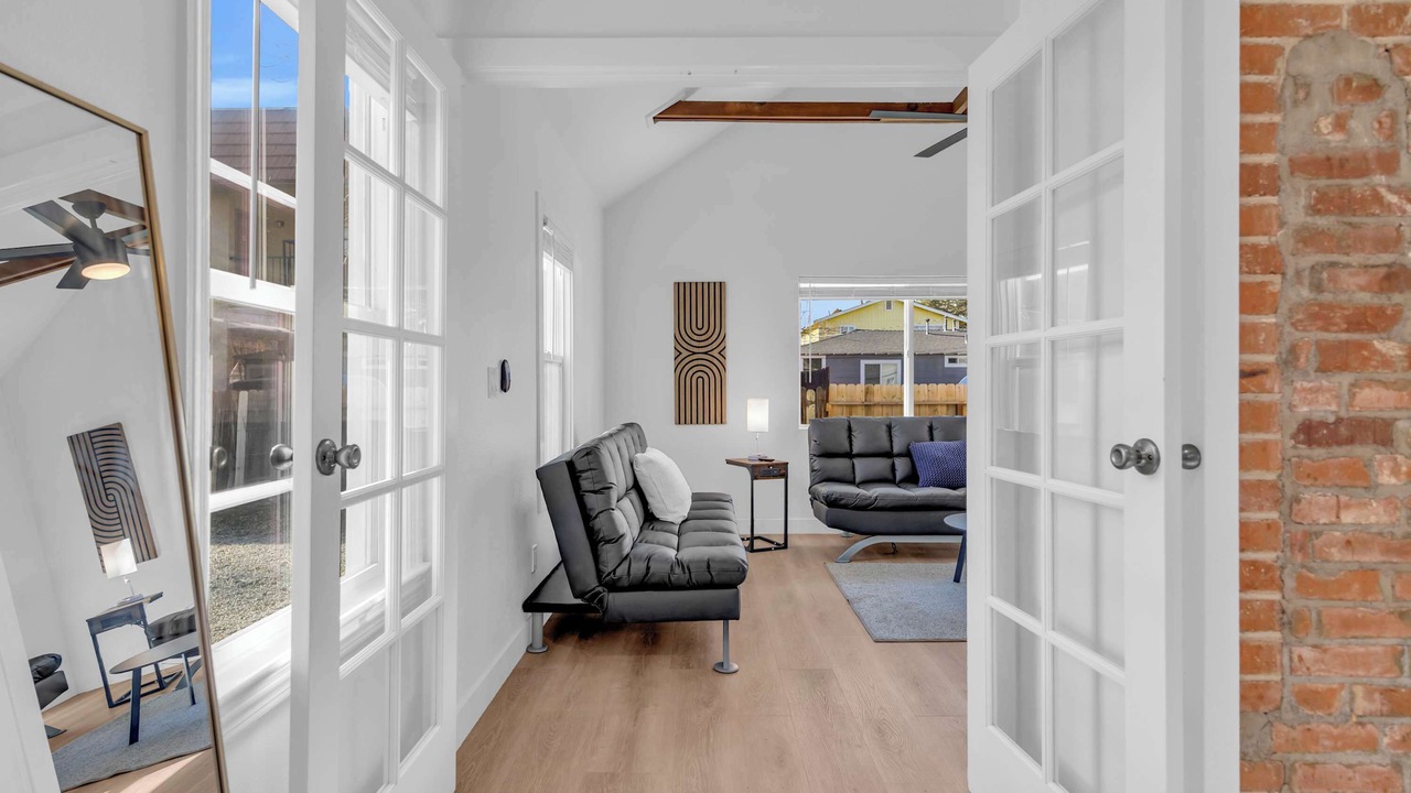 Photo of Livingroom in Reno/Tahoe Airport
