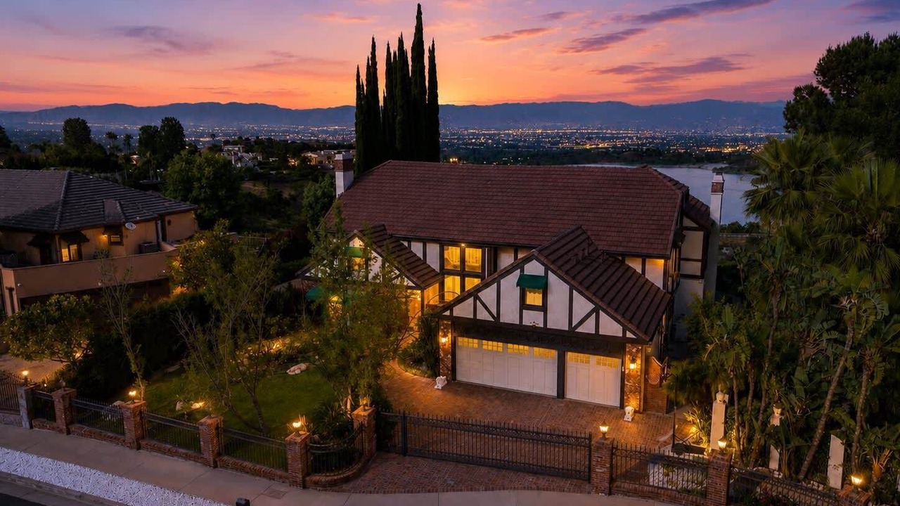Photo of Outdoor in Encino