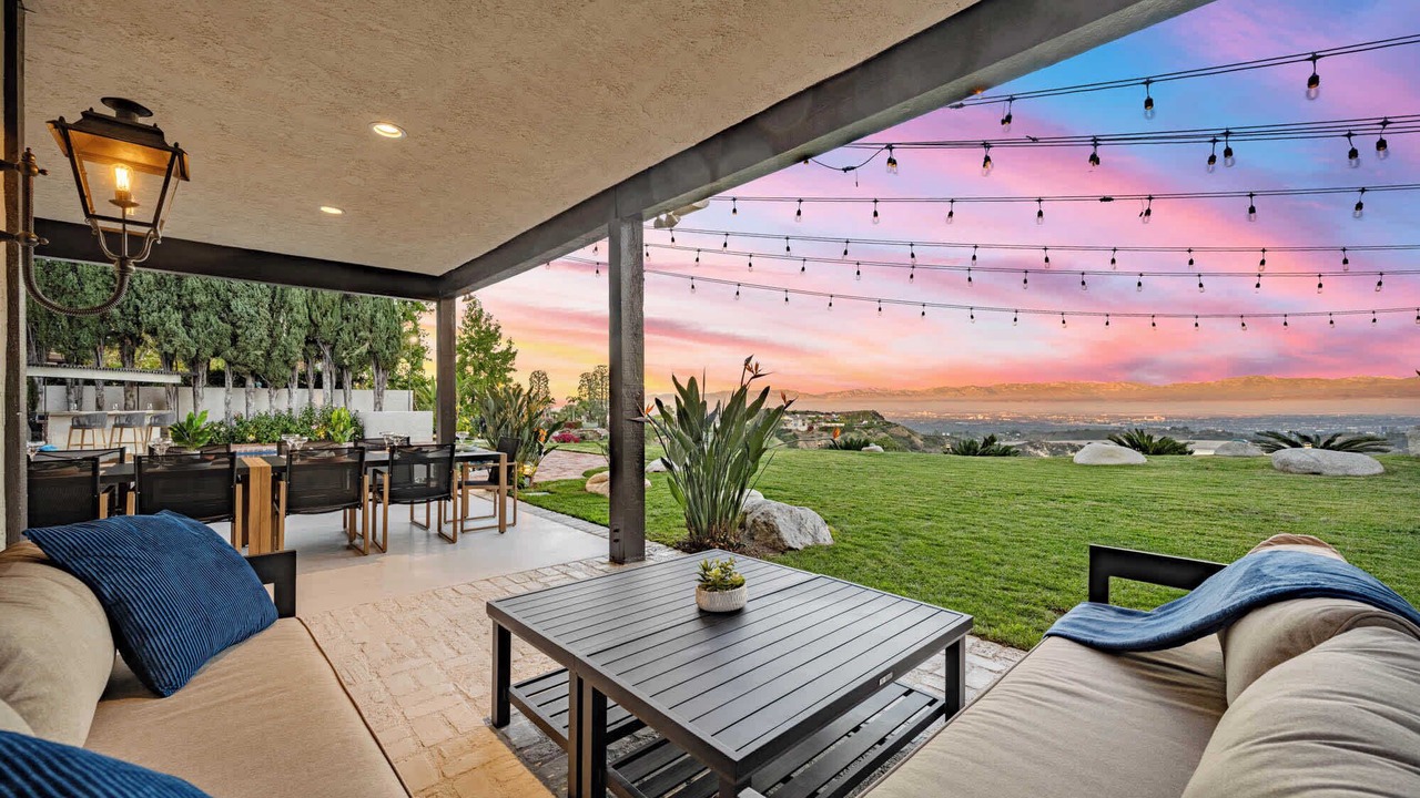 Photo of Outdoor in Encino