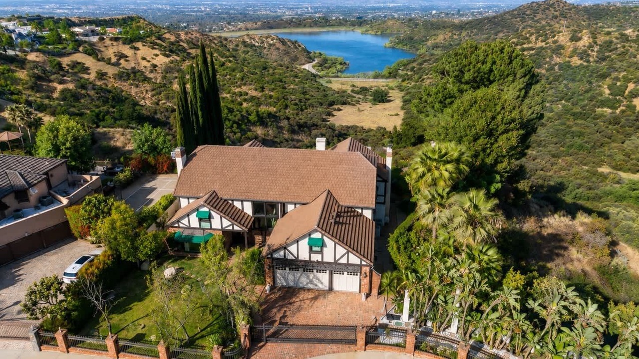 Photo of Outdoor in Encino