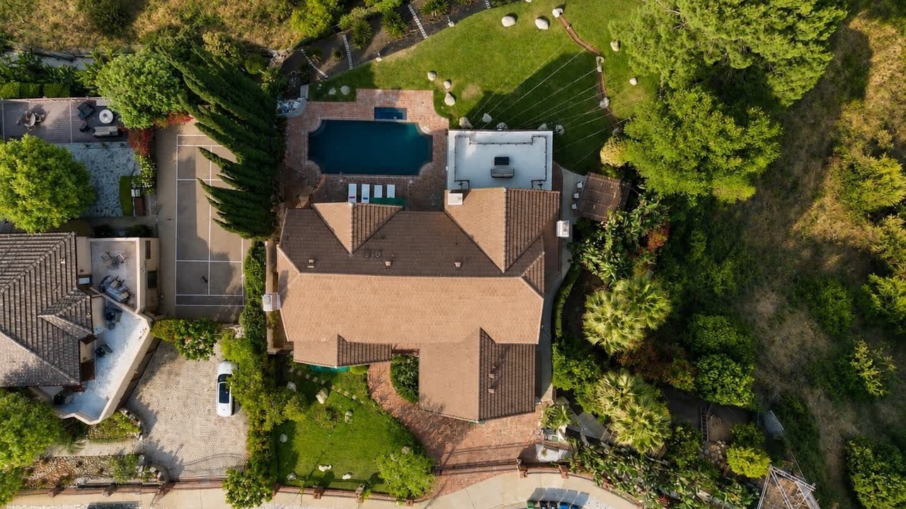 Photo of Outdoor in Encino