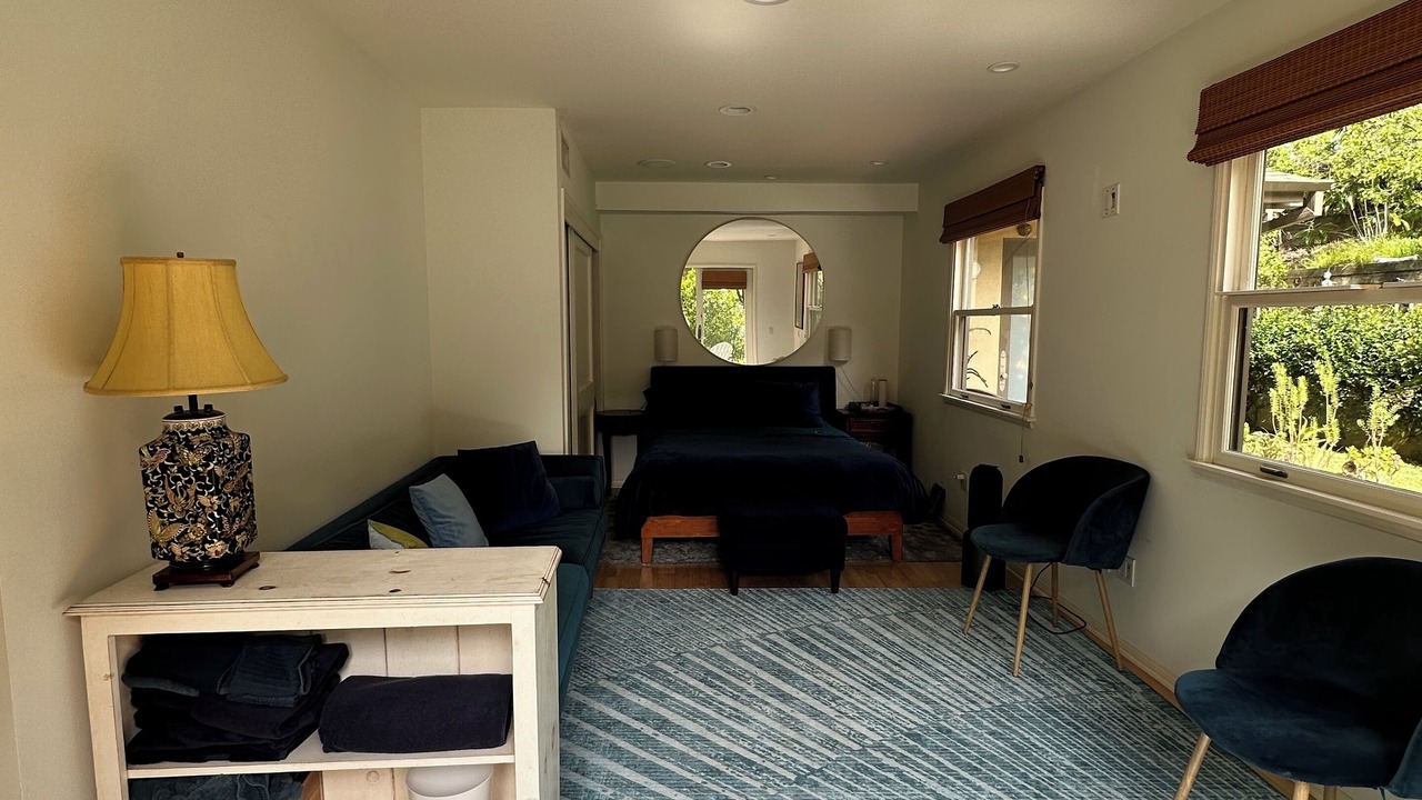 Photo of Bedroom in Hollywood Hills