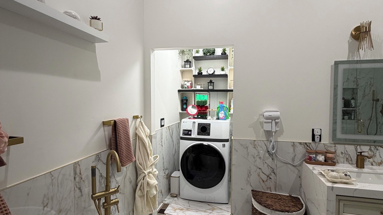 Photo of Bathroom in Stagecoach Acres