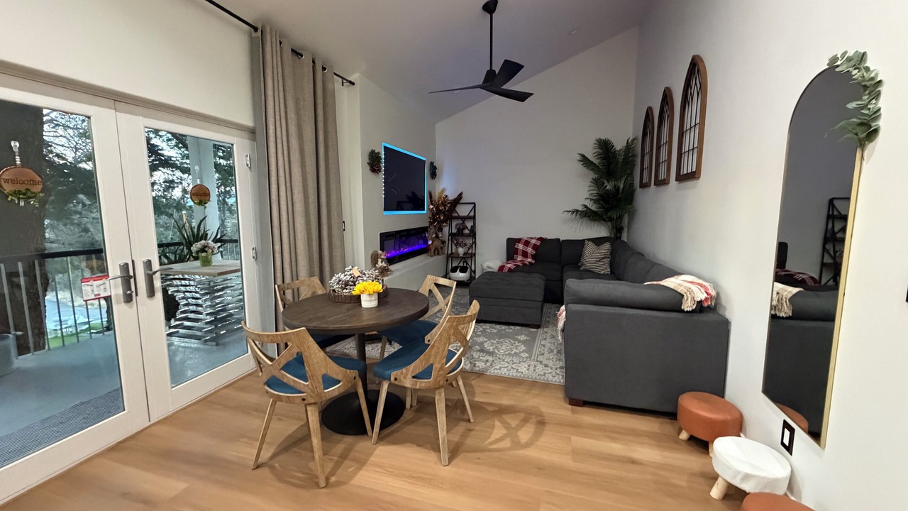 Photo of Livingroom in Stagecoach Acres
