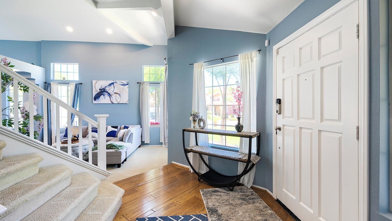 Photo of Livingroom in Temecula