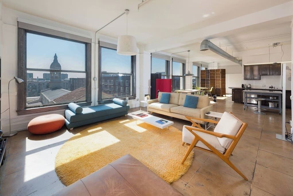 Photo of Livingroom in Downtown Los Angeles