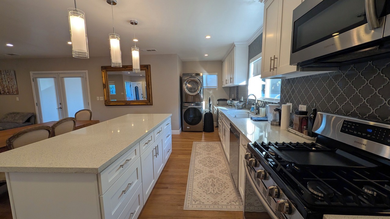 Photo of Kitchen in Encino Village