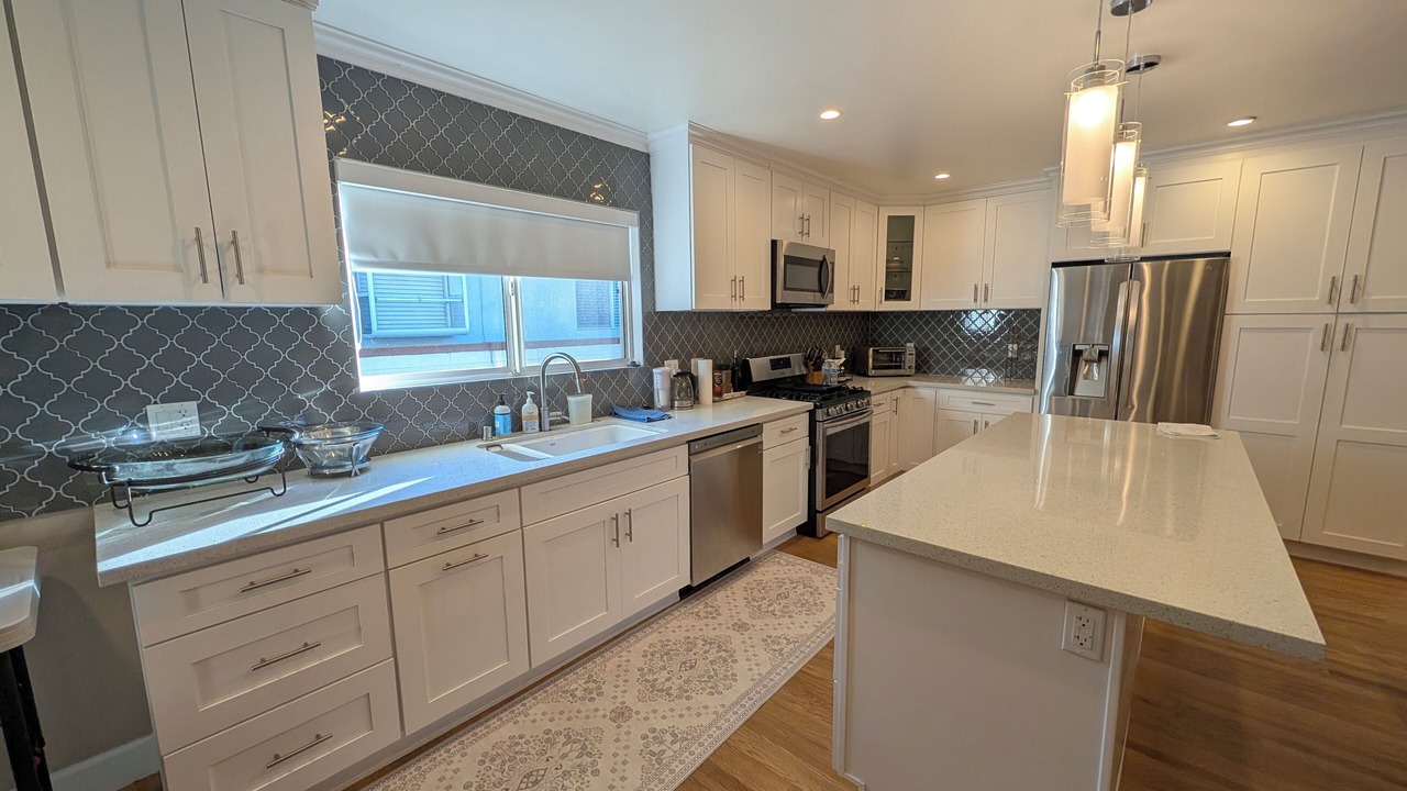 Photo of Kitchen in Encino Village