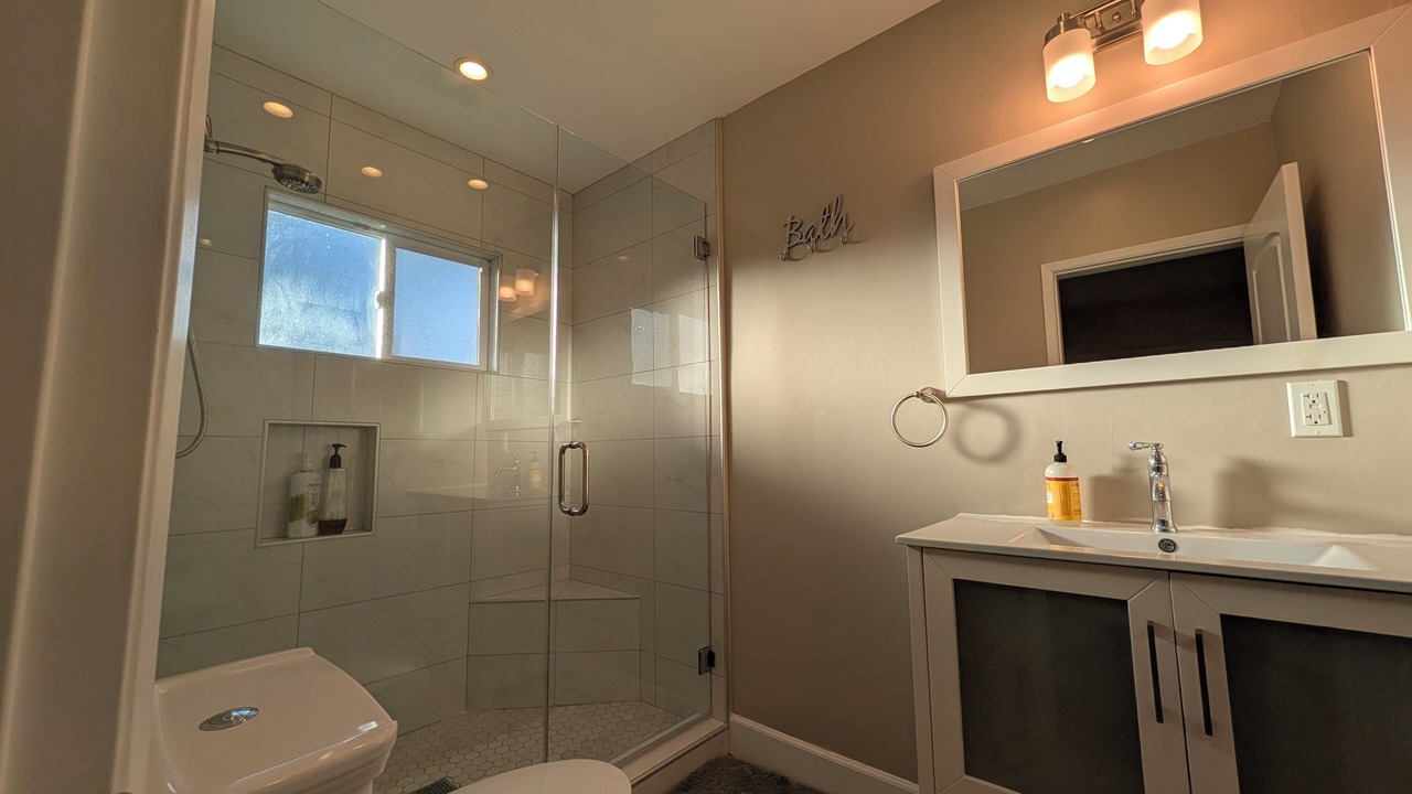 Photo of Bathroom in Encino Village