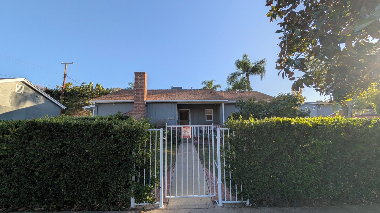 Photo of Outdoor in Encino Village